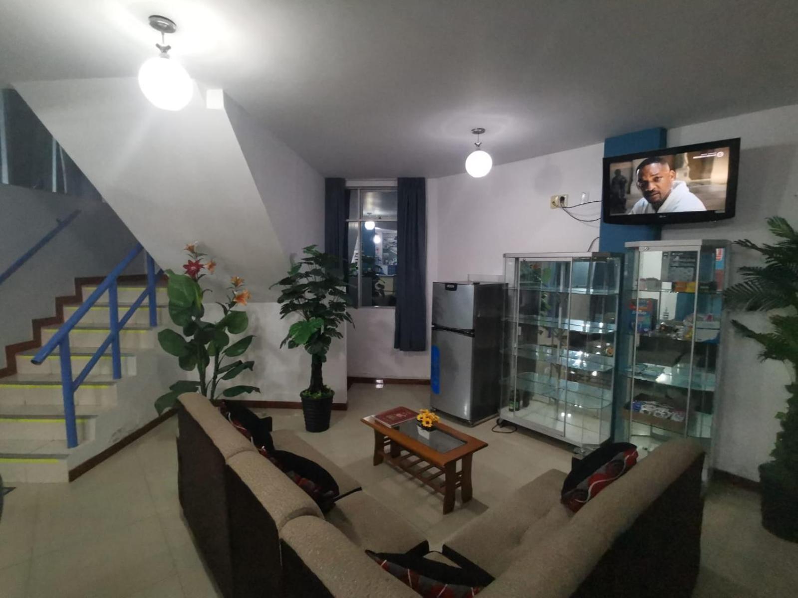 Hostal Puerto Ingles Ilo Luaran gambar